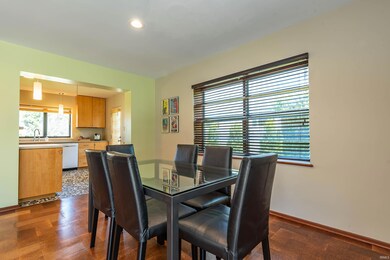 1304 E University St, Bloomington, IN 47401 - photo 7