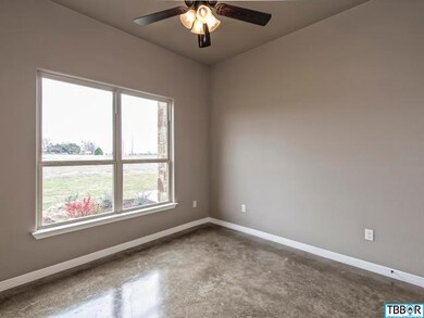 8610 Brewster Rd, Temple, TX 76501 - photo 4