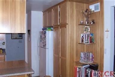 Lots of kitchen storage