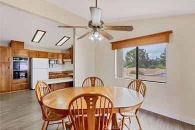 24800 Cornstalk Rd, Wildomar, CA 92595 - photo 7