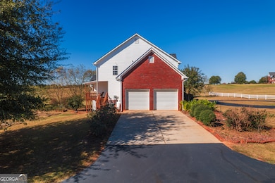 724 Teamon Rd, Griffin, GA 30223 - photo 5