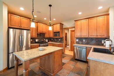 W7509 Castle Heights Dr, Holmen, WI 54636 - photo 6