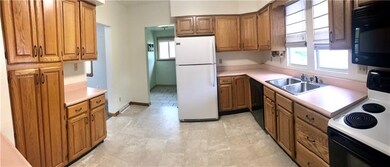 1337 Wayne Ave, Indiana, PA 15701 - photo 4