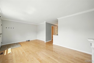 811 Wendevy Ct unit 16D, Ballwin, MO 63011 - photo 5