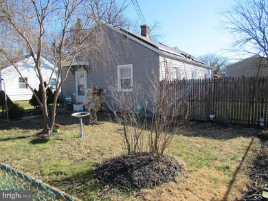 4911 Newton St, Bladensburg, MD 20710 - photo 2