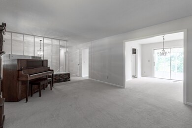 134 Park Dr-6