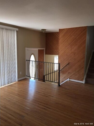 207 E Franklin Ave, Beverly, NJ 08010 - photo 3