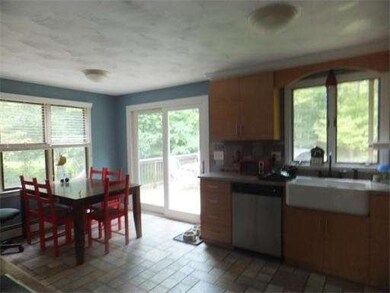 118 Providence St, Mendon, MA 01756 - photo 4