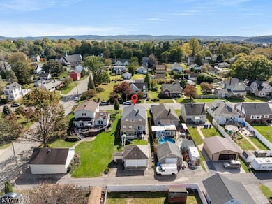 241 Aurora St, Phillipsburg, NJ 08865 - photo 7