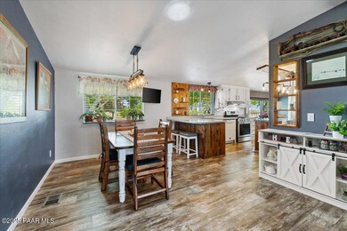 24855 N Mitchell Rd, Paulden, AZ 86334 - photo 4