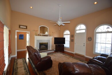 129 Sheldon Dr, Moore, SC 29369 - photo 4