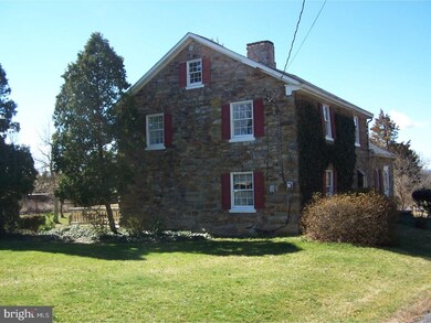 1355 Fennel Rd, Pennsburg, PA 18073 - photo 2