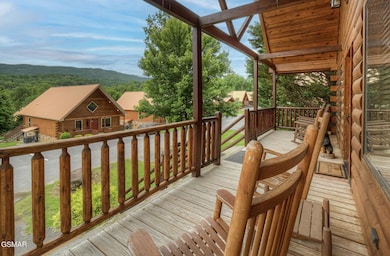 214 Forrest Loop Way, Gatlinburg, TN 37738 - photo 4