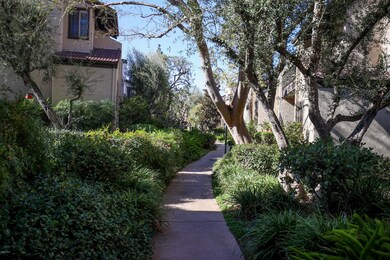 21800 Marylee St unit 57, Woodland Hills, CA 91367 - photo 2