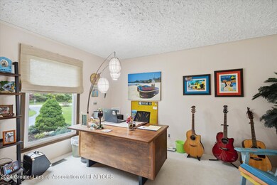 10-5995-Austin-Way-Grand-Ledge-MI-48837-