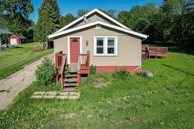 5117 S County Road D, Afton, WI 53501 - photo 2