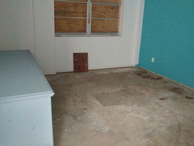 Bedroom -boarded window