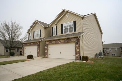 2036 Briarbend Ct, Maryville, IL 62062 - photo 3
