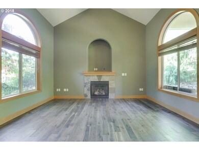 712 SE Anderson Ln, Gresham, OR 97080 - photo 5