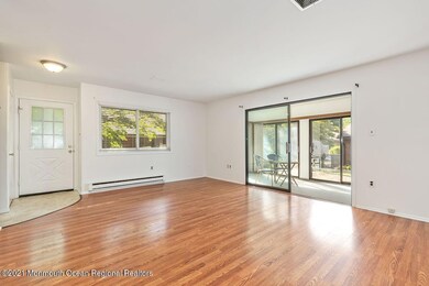 6 Farmingdale Ct, Red Bank, NJ 07701 - photo 4