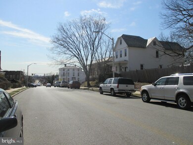 1416 Gorsuch Ave, Baltimore, MD 21218 - photo 2
