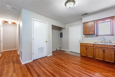 160 N 4th St unit 182, Waynesville, OH 45068 - photo 6