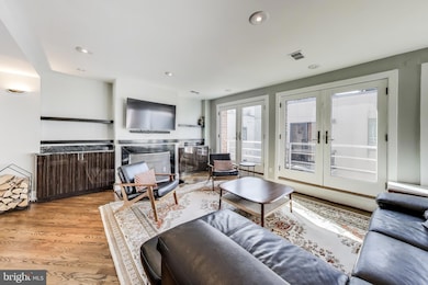 2370 Champlain St NW unit 34, Washington, DC 20009 - photo 2