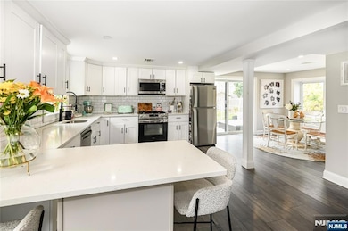 85 Taylor St, Hillsdale, NJ 07642 - photo 6