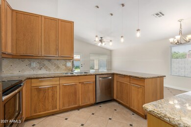 1520 S Sandal, Mesa, AZ 85206 - photo 6