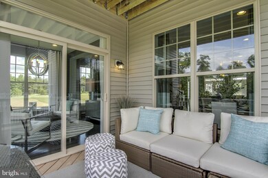 25284 Arrowroot Terrace, Chantilly, VA 20152 - photo 6