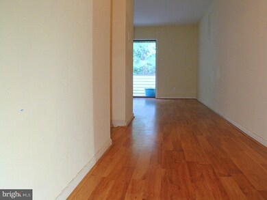 13B E Daisy Ln unit B, Mount Laurel, NJ 08054 - photo 2