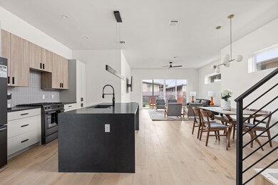 1402 Summit St unit A, Austin, TX 78741 - photo 3