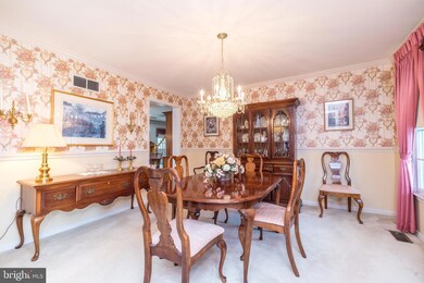 2111 Chapman Cir, Jamison, PA 18929 - photo 6