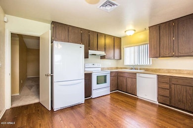 Spacious Eat-In Kitchen
