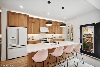 4819 N Bell Ave, Chicago, IL 60625 - photo 6