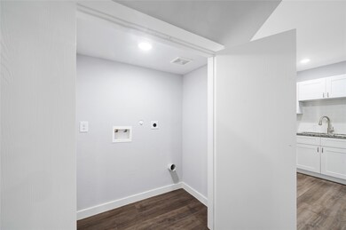 6727 Orville St unit A, Houston, TX 77028 - photo 5