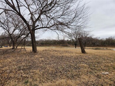 7135 Horseshoe Bend Trail, Weatherford, TX 76087 - photo 2