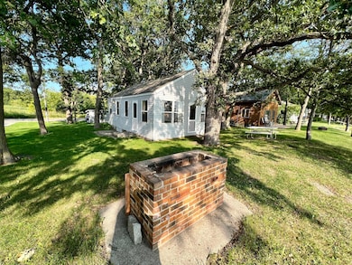 charming seasonal cabin