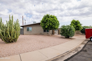 414 East Frost Circle - Exterior (1)
