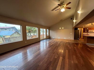 103 S Hungerford Hill Rd, Petersburg, AK 99833 - photo 2