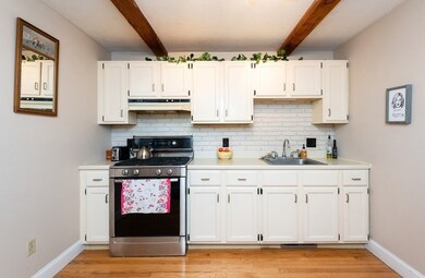 67 Holten St unit A, Danvers, MA 01923 - photo 4