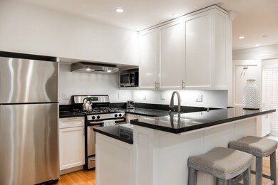 393 Commonwealth Ave unit Garden, Boston, MA 02115 - photo 4