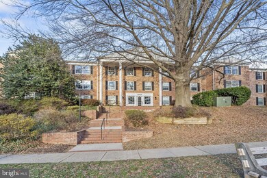 7640 Tremayne Place unit 110, McLean, VA 22102 - photo 3