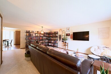 19 Hadley St unit E14, South Hadley, MA 01075 - photo 6