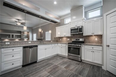 904 Muffleson St, El Paso, TX 79928 - photo 3