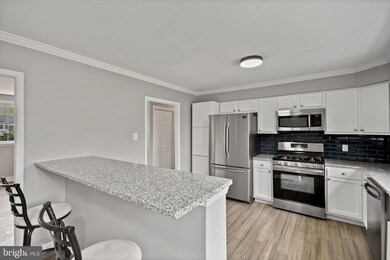 27 Lincoln Dr, Clementon, NJ 08021 - photo 4