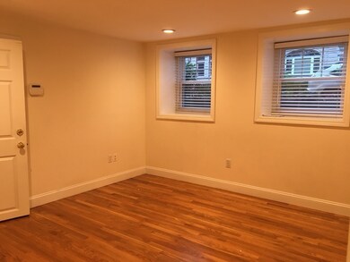 8 Verndale St unit G, Brookline, MA 02446 - photo 5