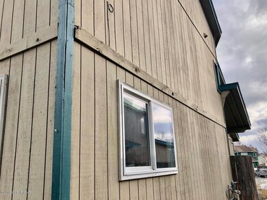 111-133789-West Side