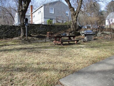 84 Hillside Rd, Dracut, MA 01826 - photo 3