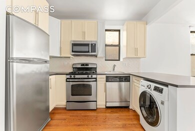 No 305 on the Park unit 511, New York, NY 10039 - photo 5